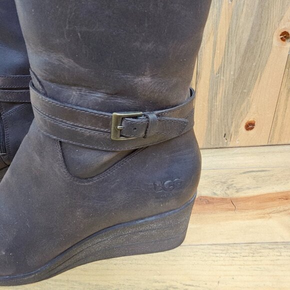 UGG IRMAH WEDGE LEATHER TALL BOOTS SIZE 11 - Picture 5 of 8